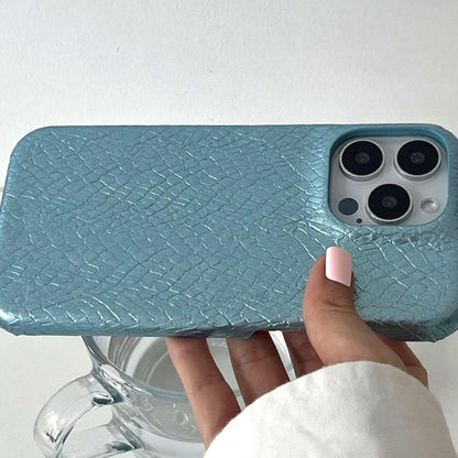 Viral Snake Skin Leather iPhone 17/16/15 Case ,trendy Phone Case, luxury Bling for iPhone 17/16/15 designer Phone Cover