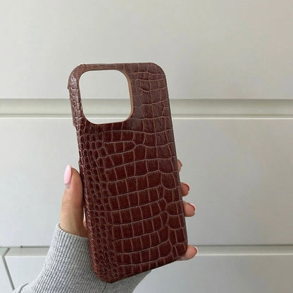 Viral Snake Skin Leather iPhone 17/16/15 Case ,trendy Phone Case, luxury Bling for iPhone 17/16/15 designer Phone Cover